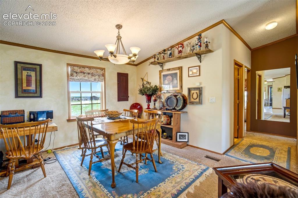 Image 7 of 49: Dining Area