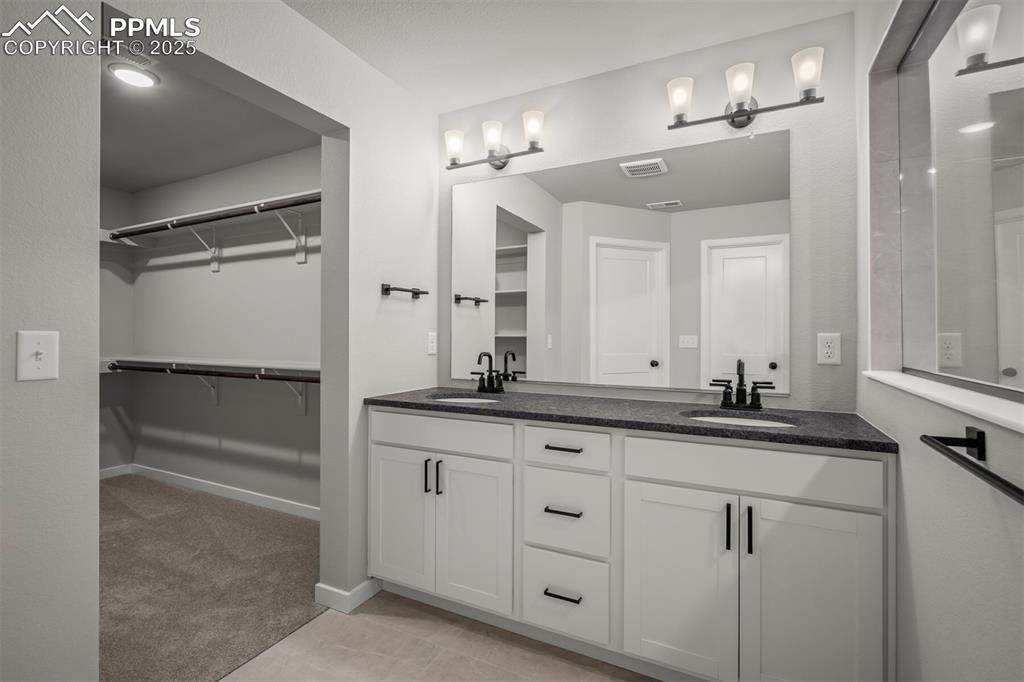 Image 17 of 28: Master Bathroom