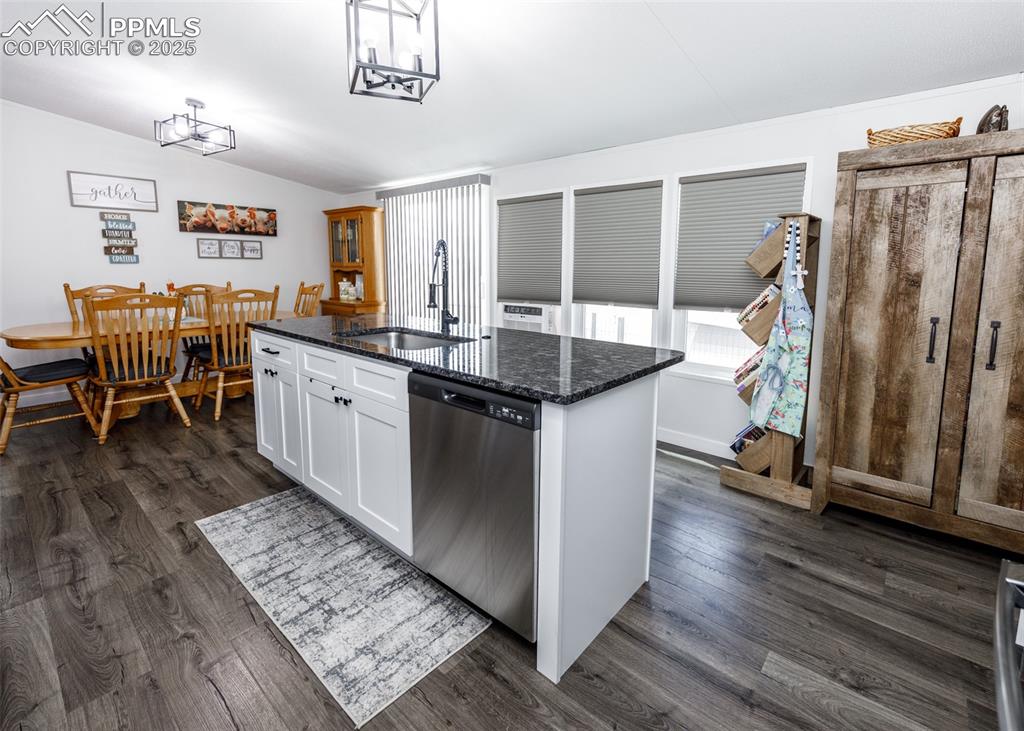 Image 12 of 48: Kitchen