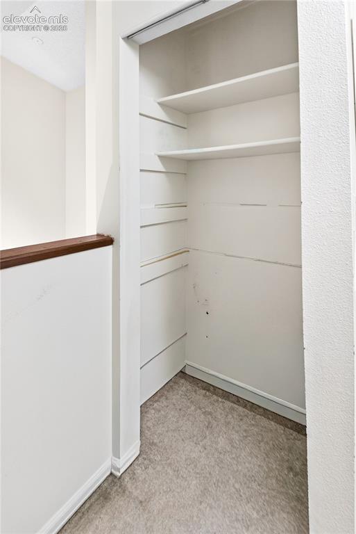 Image 14 of 32: Closet