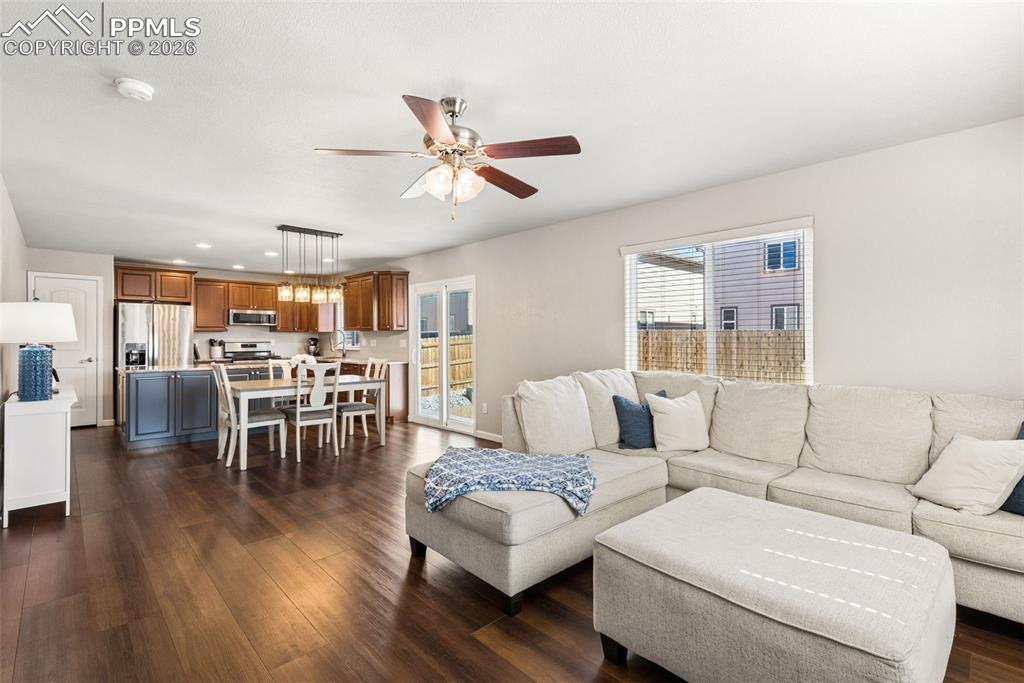 Image 15 of 36: Living Room