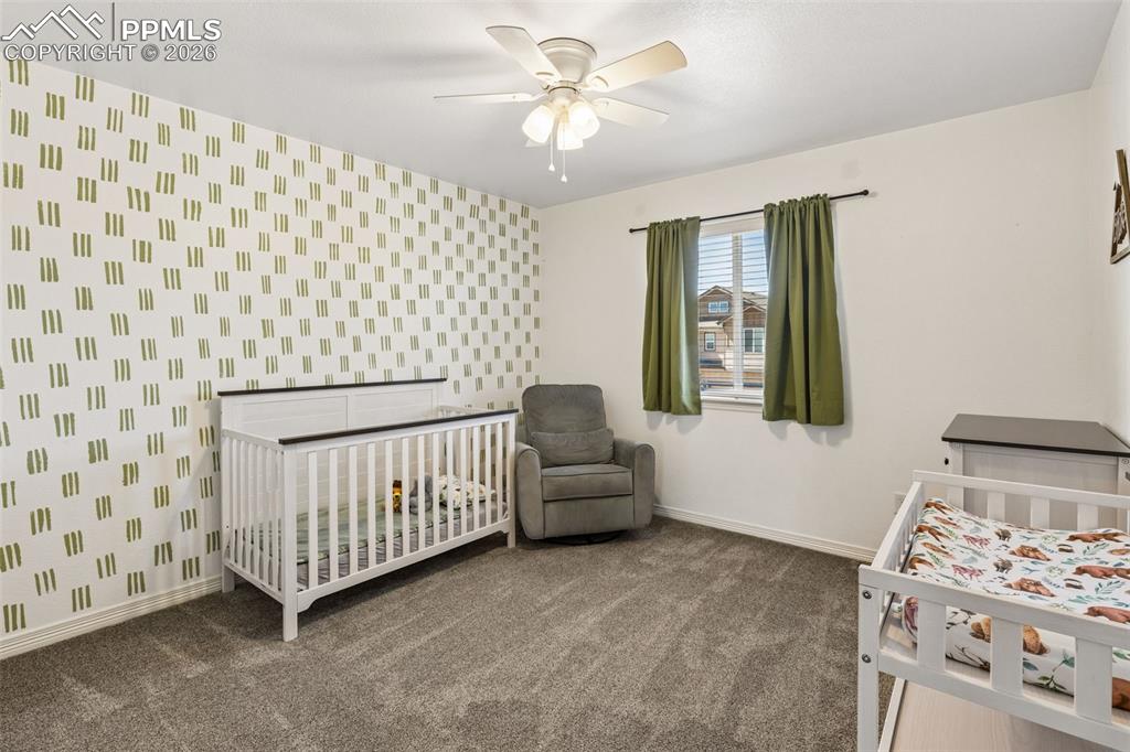 Image 24 of 36: Bedroom