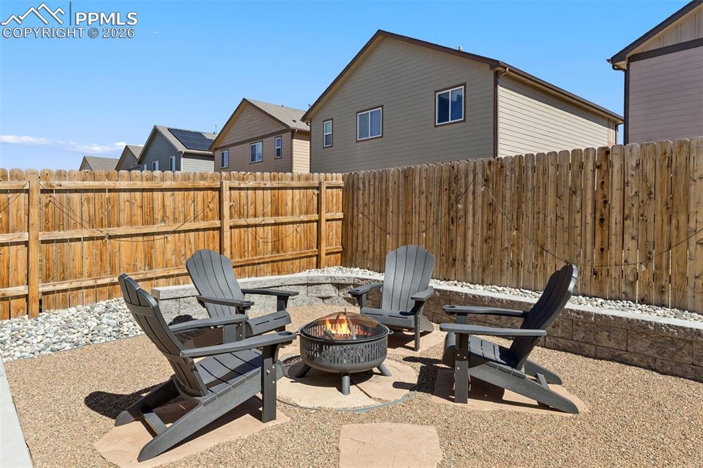 Image 35 of 36: Patio