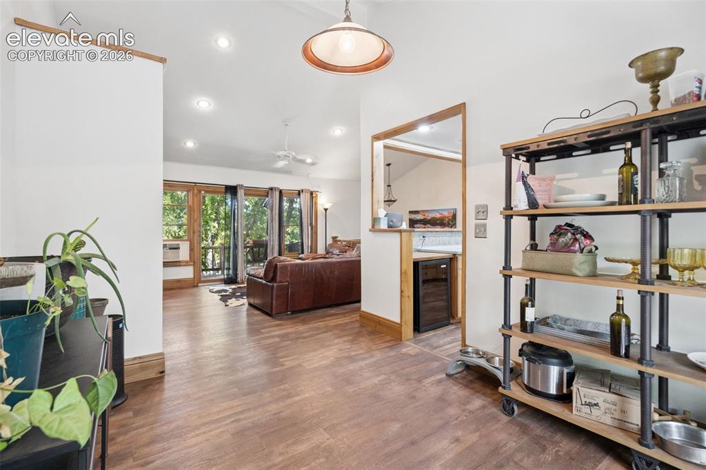 Image 12 of 30: Dining Room