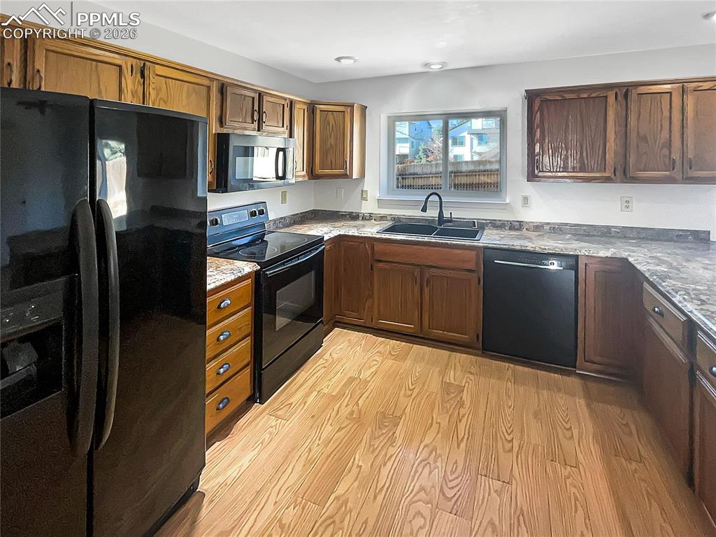 Image 16 of 29: No Description Available