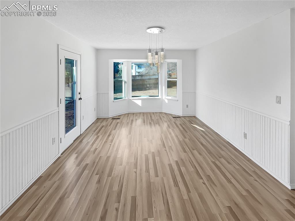 Image 21 of 29: No Description Available