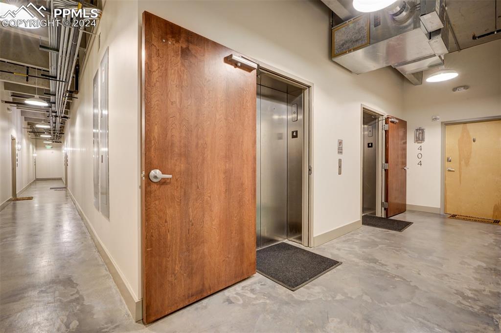 Image 48 of 50: Elevator from Lobby