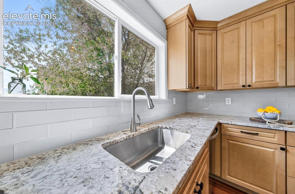 Image 12 of 41: large single basin sink
