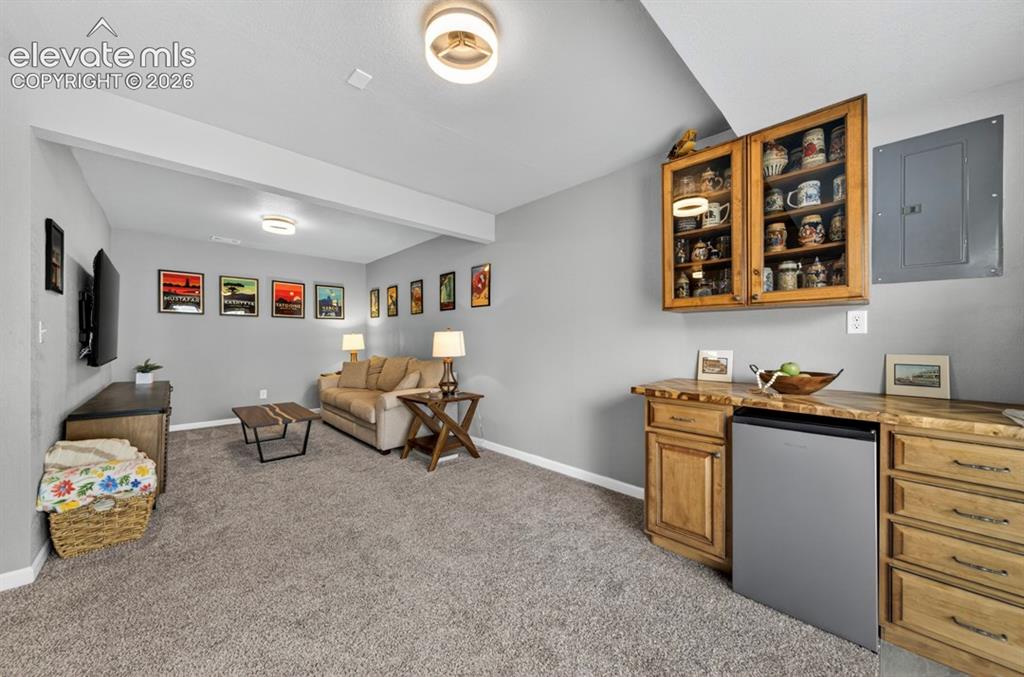 Image 36 of 41: Family Room