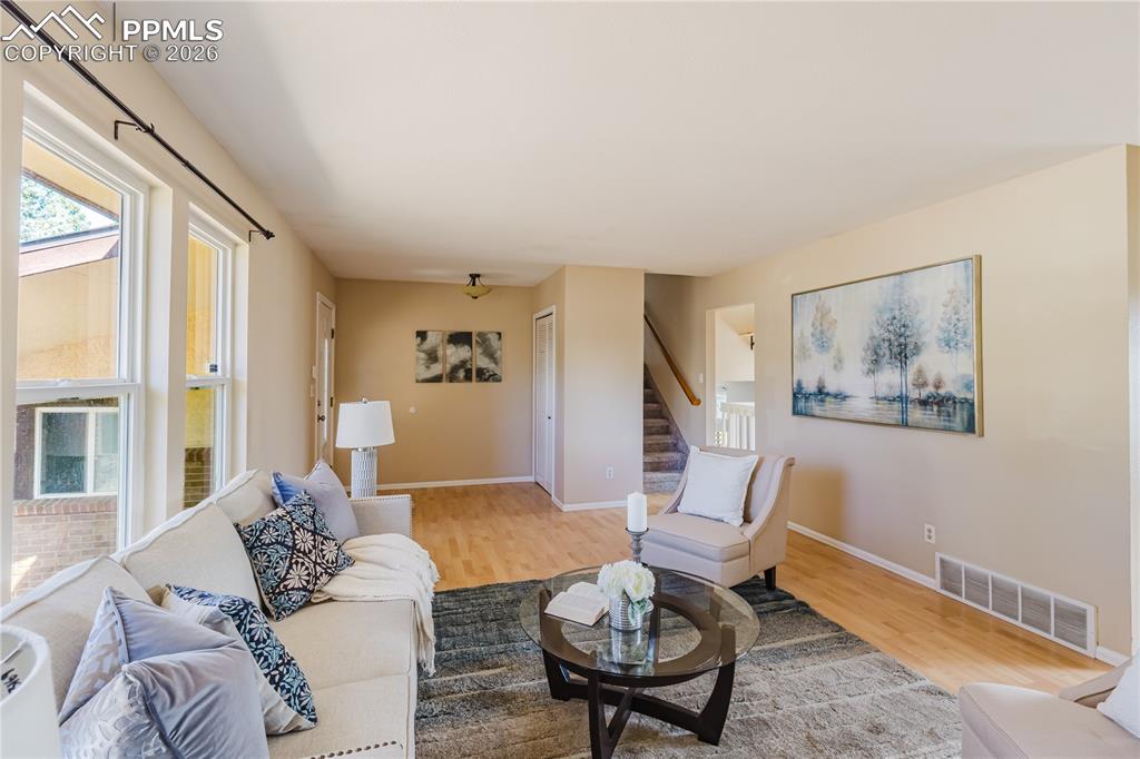 Image 7 of 26: Living Room