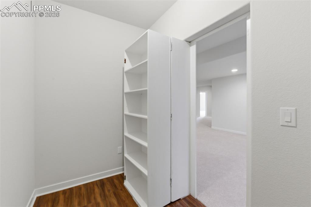 Image 35 of 50: Secert Room!