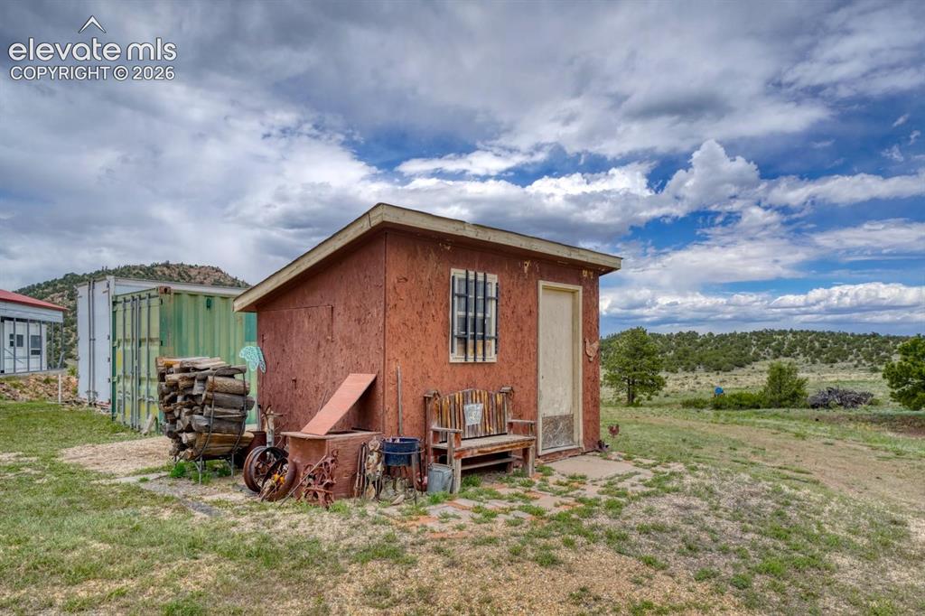 Image 44 of 50: In Camper