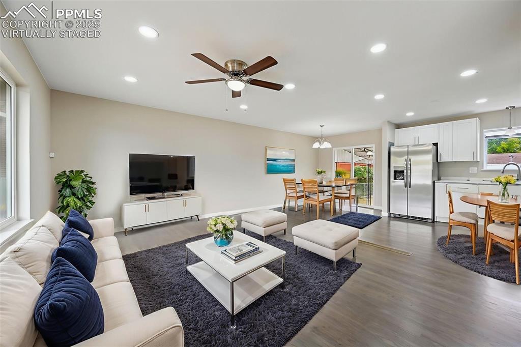 Image 5 of 36: Virtually Staged 