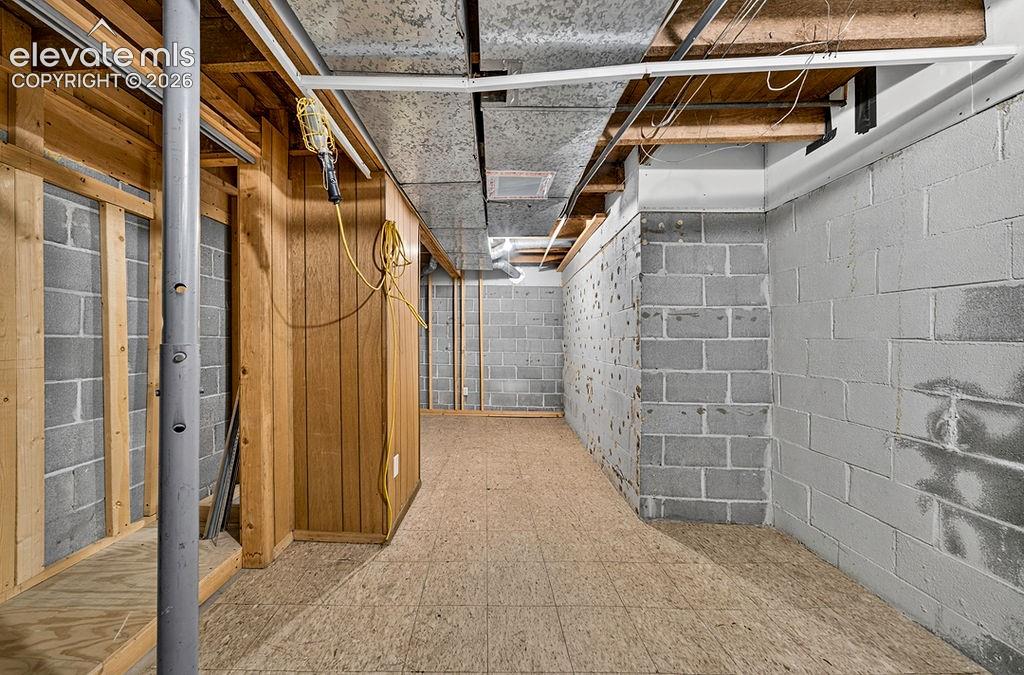 Image 22 of 34: Basement
