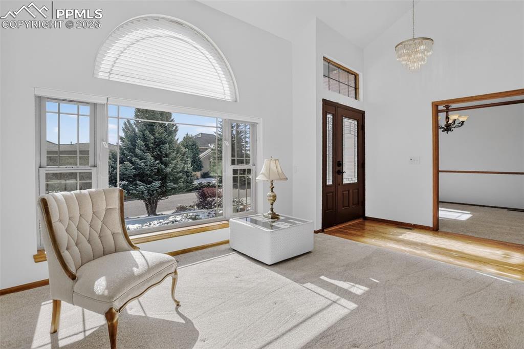 Image 10 of 46: Entry