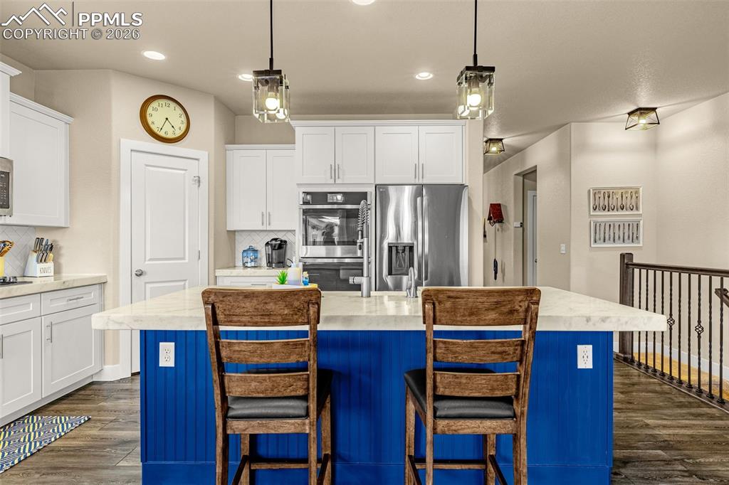 Image 14 of 45: Kitchen