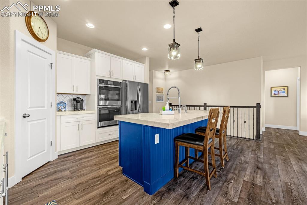 Image 16 of 45: Kitchen