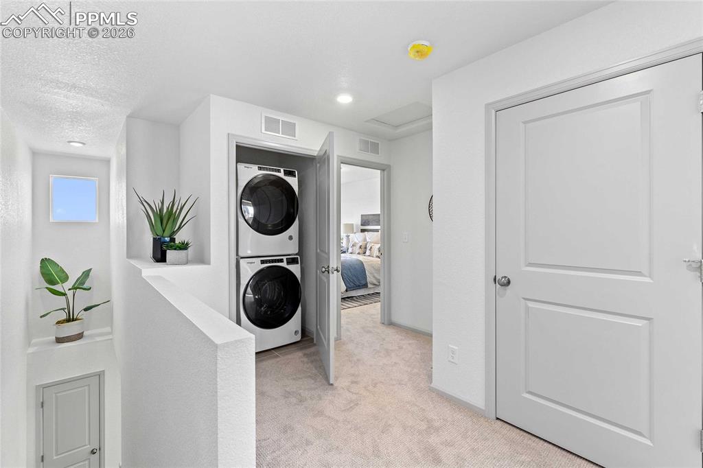 Image 16 of 24: Photos of a model homes