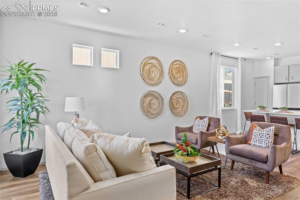 Image 4 of 24: Photos of a model homes