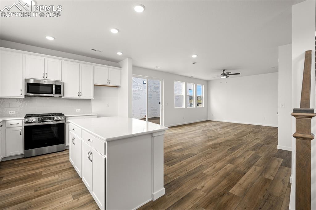 Image 2 of 30: Kitchen