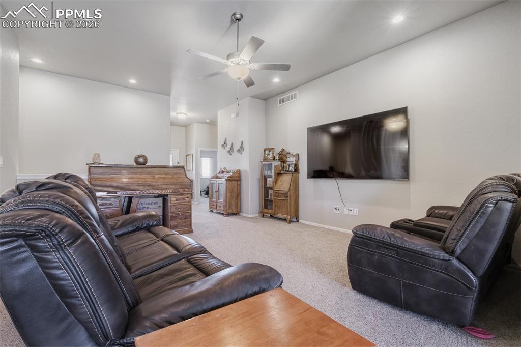 Image 7 of 39: Living Room