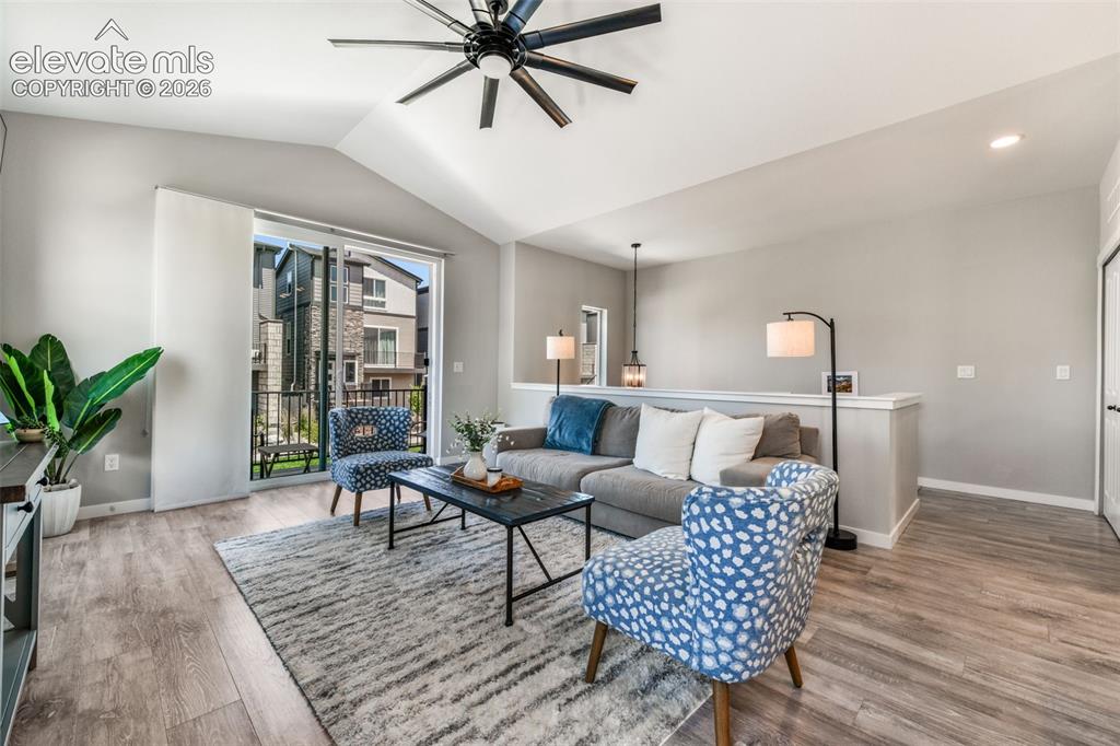 Image 9 of 50: Living Room