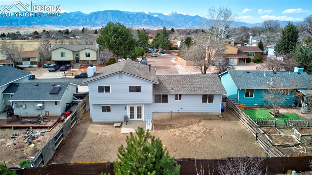 Image 34 of 35: Back of Structure