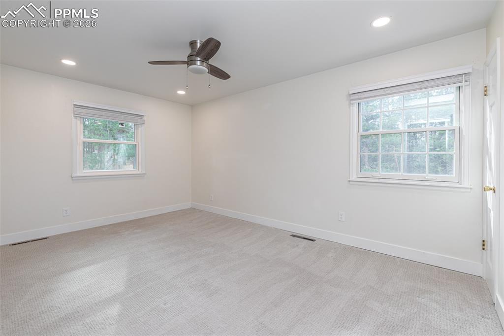 Image 18 of 35: Master Bedroom