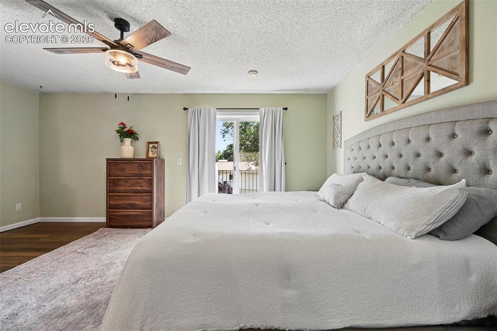 Image 23 of 48: Master Bedroom