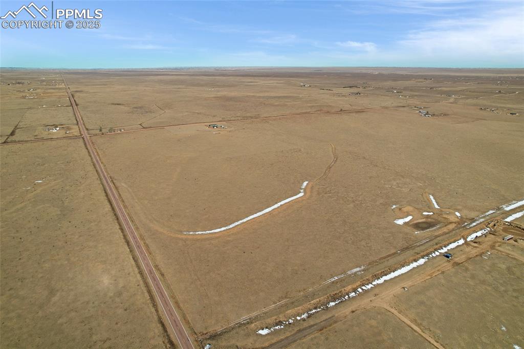 Image 6 of 7: Aerial overview of property
