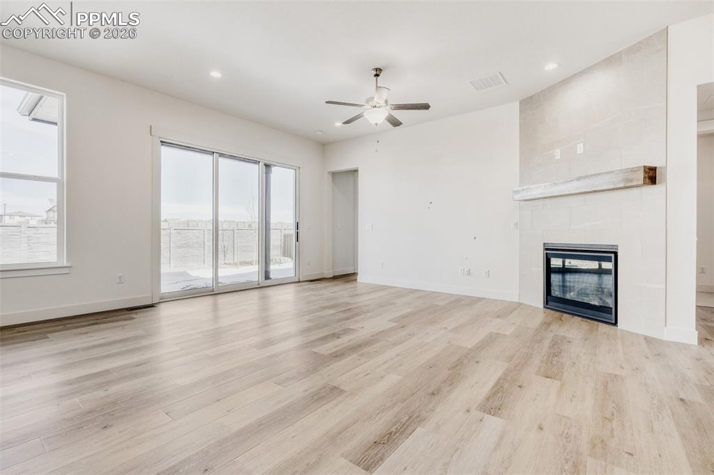 Image 5 of 28: Living Room