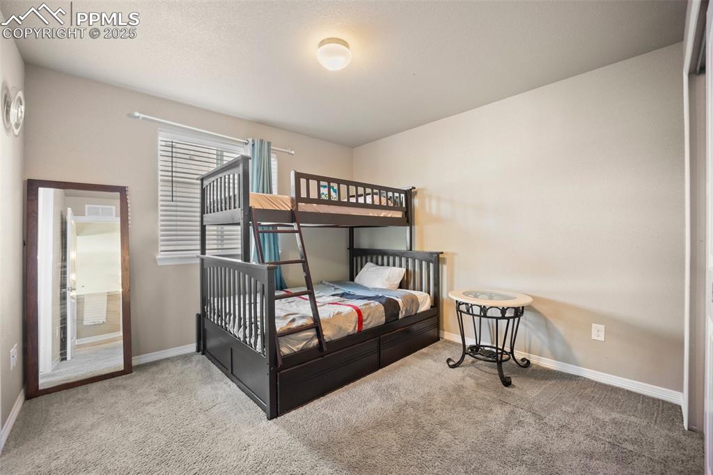 Image 17 of 30: Bedroom