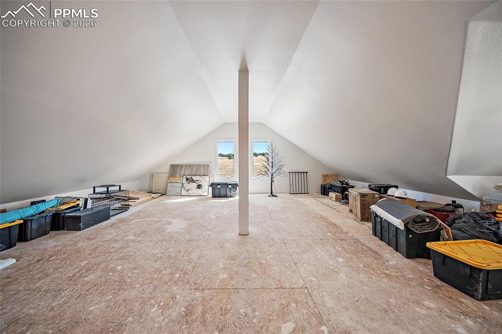 Image 47 of 50: Bonus Room