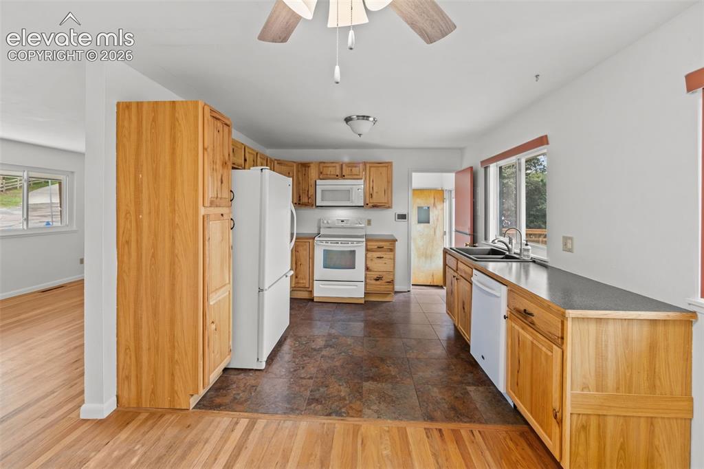Image 6 of 28: Newer hickory cabinets