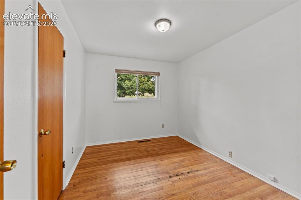 Image 8 of 28: 3 Main level bedrooms