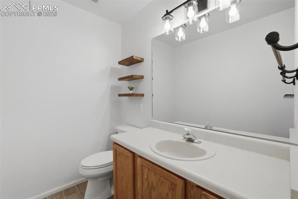 Image 10 of 26: Bathroom