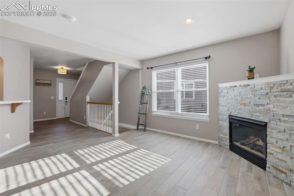 Image 5 of 26: Living Room