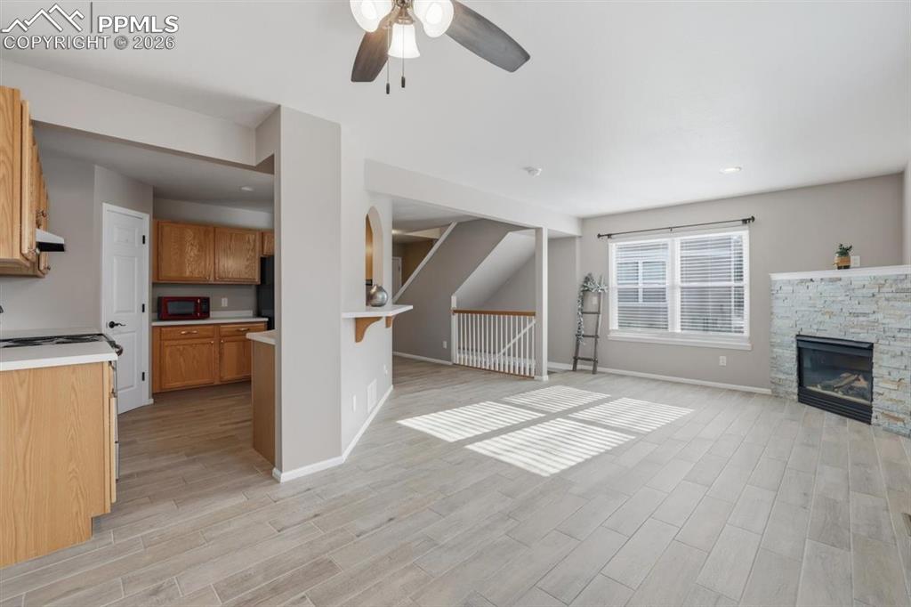 Image 7 of 26: Living Room