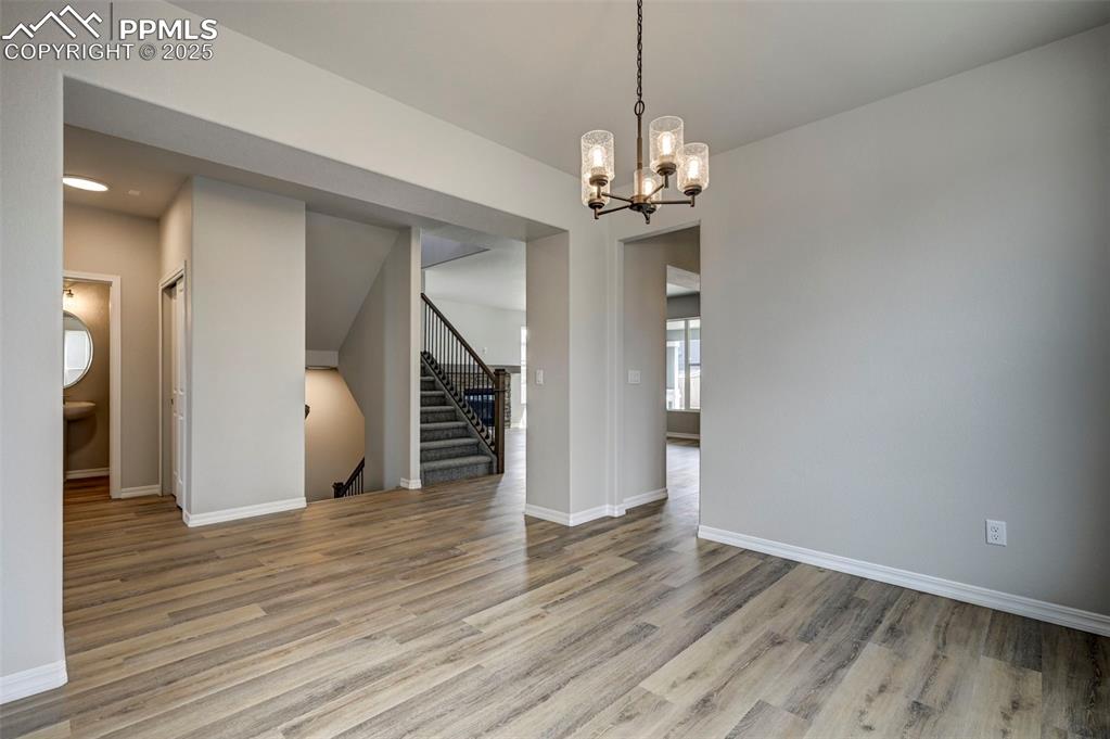 Image 10 of 23: Formal dining area