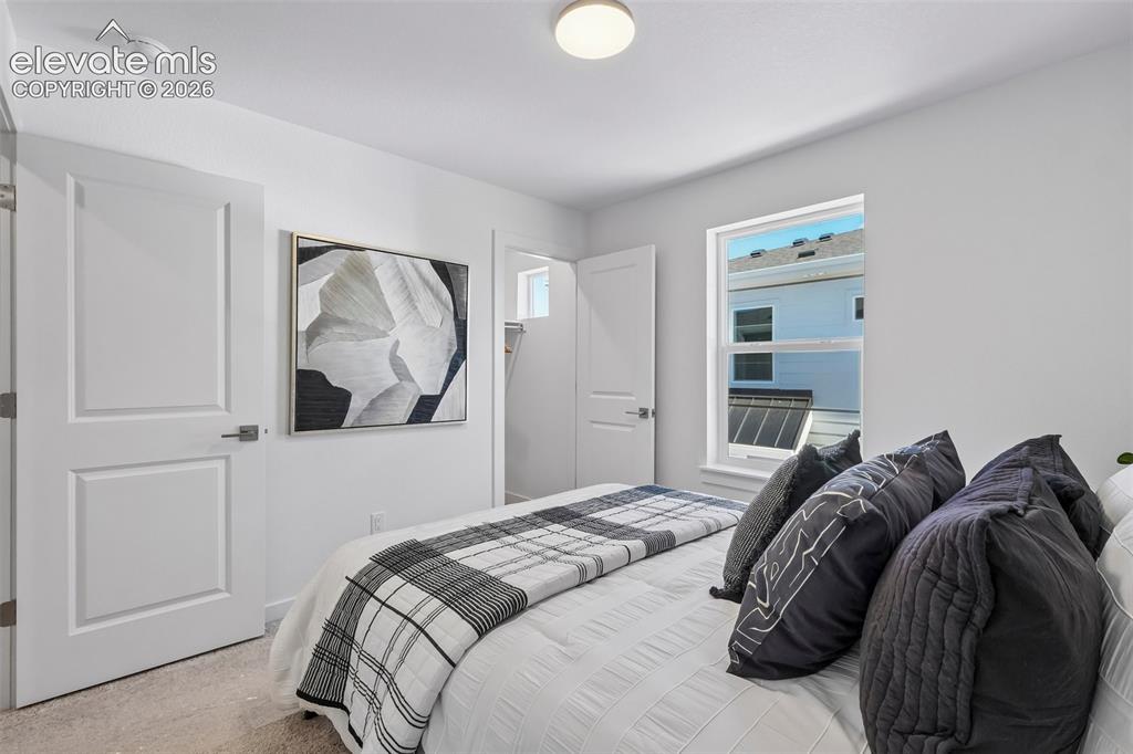Image 18 of 33: Bedroom