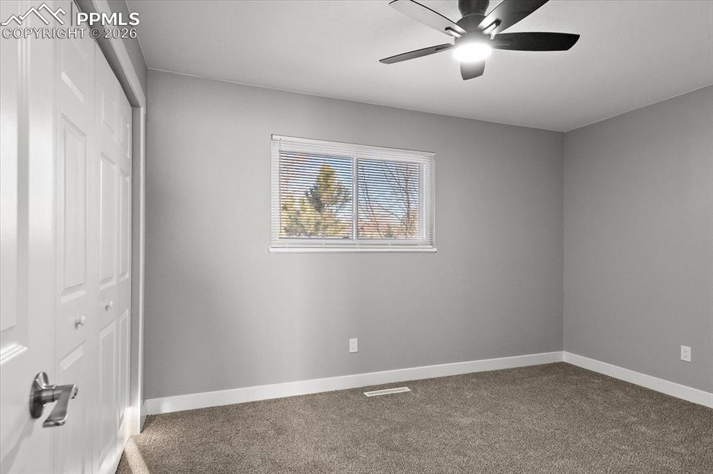 Image 18 of 42: Bedroom