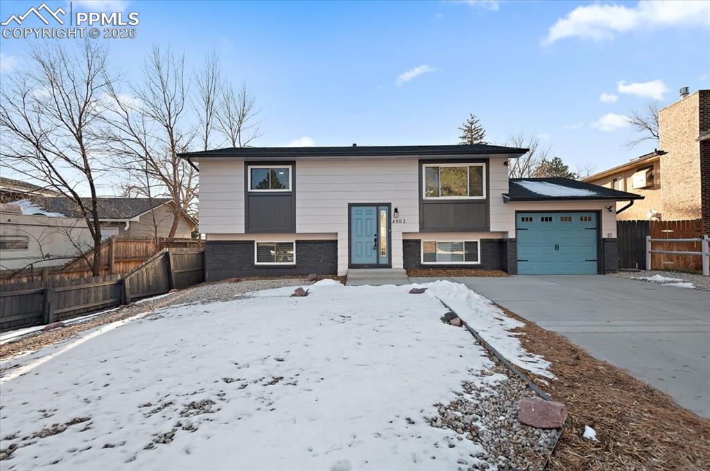 Image 5 of 42: Front of Structure