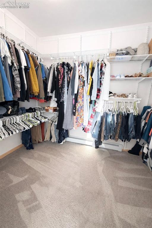 Image 13 of 50: Closet