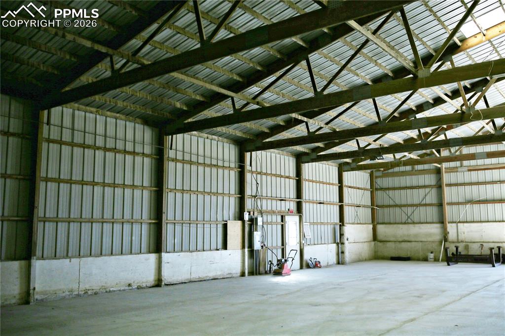 Image 35 of 50: Indoor Arena