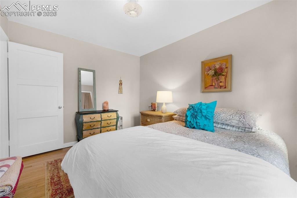 Image 16 of 28: Bedroom #2