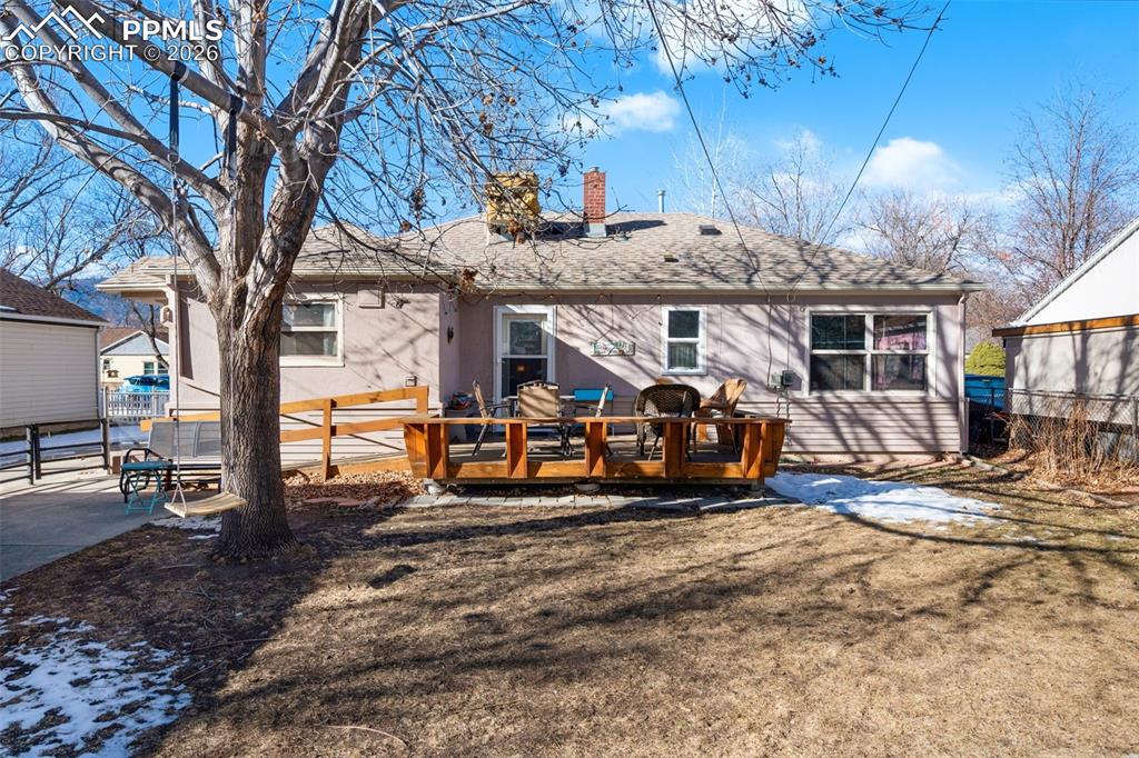 Image 21 of 28: There is a ramp on the left side of the deck