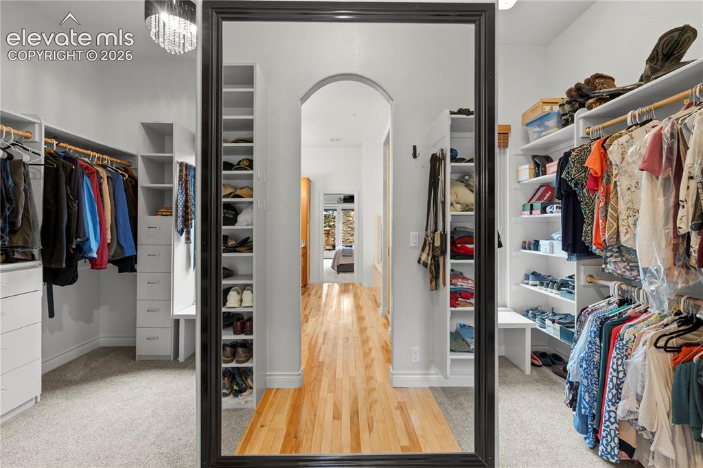 Image 21 of 47: Closet