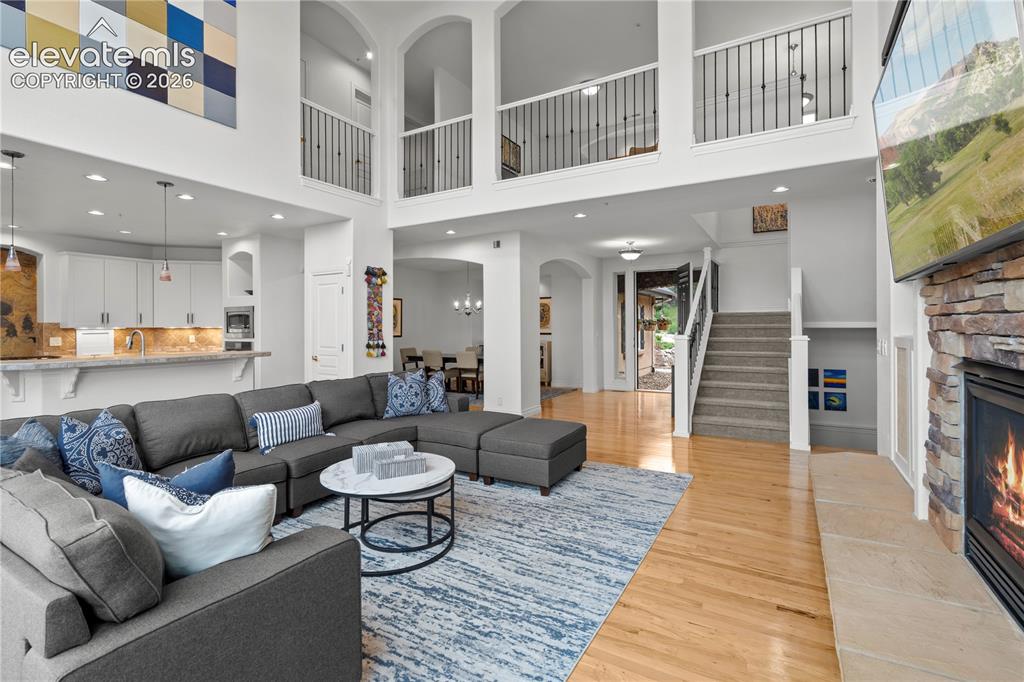 Image 6 of 47: Living Room