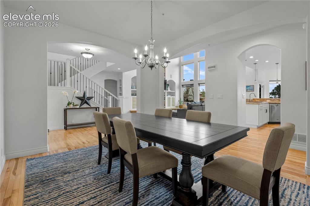 Image 8 of 47: dining area with great open flow