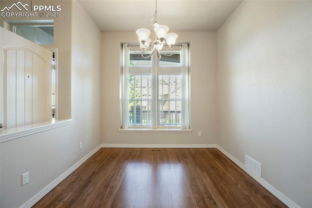 Image 10 of 33: Dining Room!
